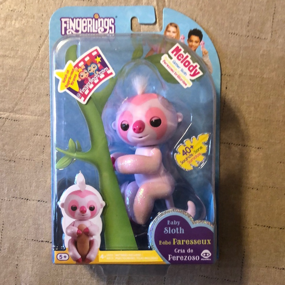 Finger puppet